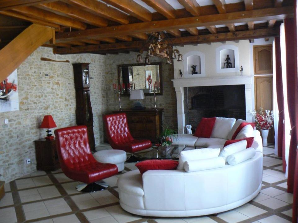 Bed and Breakfast Le Manoir Des Chapelles Venoy Exterior foto