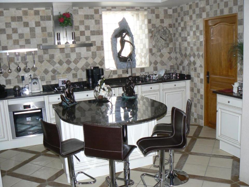 Bed and Breakfast Le Manoir Des Chapelles Venoy Exterior foto