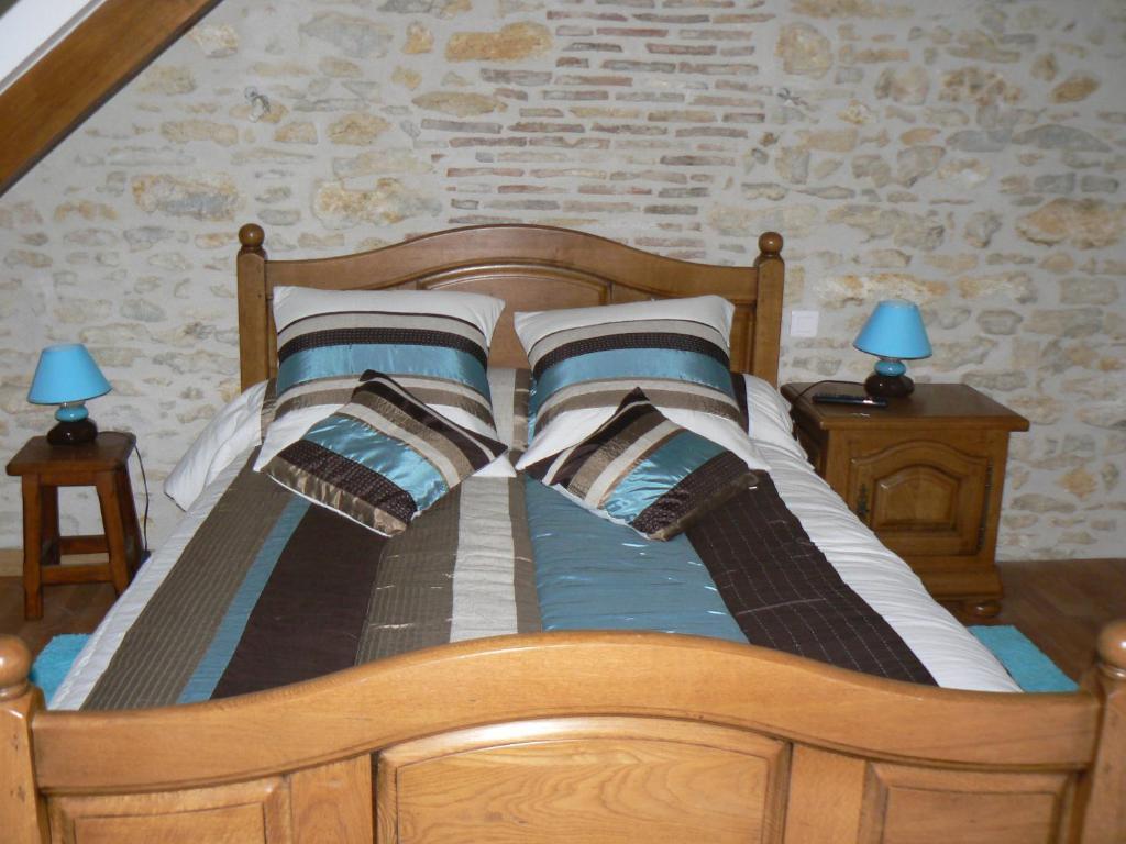 Bed and Breakfast Le Manoir Des Chapelles Venoy Habitación foto